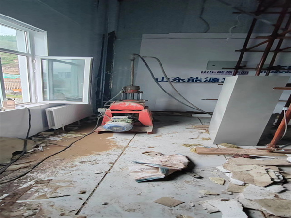 曲水地基基础下沉墙体裂缝加固注浆顶升施工